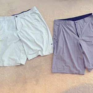 Lululemon Men’s shorts Large Like NEW!!